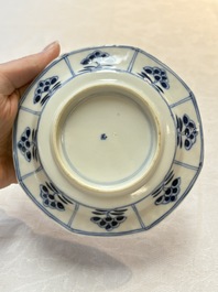 Six Chinese blue and white cups and seven saucers, 18/19th C.