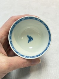 Six Chinese blue and white cups and seven saucers, 18/19th C.