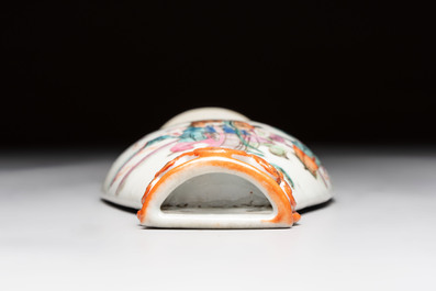 Five Chinese famille rose and qianjiang cai teapots and one wall vase, Qianlong and Guangxu marks, 19/20th C.