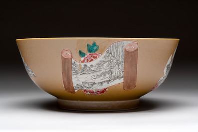 A Chinese famille rose capucin-ground bowl with landscape design, Qianlong