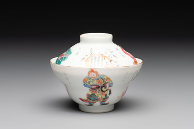 A fine Chinese famille rose 'Wu Shuang Pu' bowl and cover on saucer, 19th C.