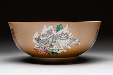 A Chinese famille rose capucin-ground bowl with landscape design, Qianlong