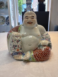 A fine Chinese famille rose Milefo Buddha, Zhu Mao Ji 朱茂記造 mark, 20th C.