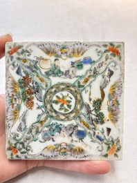 A Chinese Canton famille verte tile, 19th C.