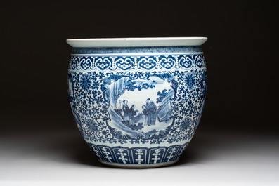 A Chinese blue and white fish bowl with narrative design, 19th C.