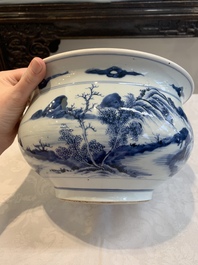 A Chinese blue and white 'riverscape' censer, 18th C.