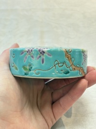 A Chinese turquoise-ground 'Da Ya Zhai 大雅齋' jar and cover, Yong Qing Chang Chun 永慶長春 mark, 19/20th C.