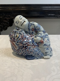 A Chinese blue, white and copper-red 'Liuhai on the three-legged toad' censer and cover, 19th C.