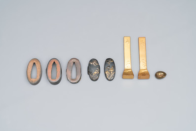 A varied collection of 14 Japanese lacquer and bronze wares, Zōhiko 平安象彦 mark, 19/20th C.