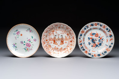 Eight Chinese famille rose, Imari-style, iron-red-decorated, blue and white plates, Kangxi and later