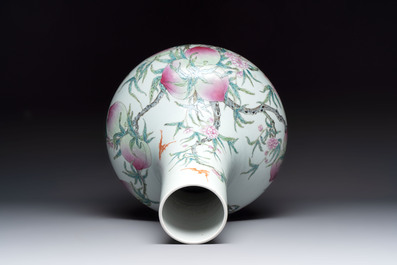 A Chinese famille rose 'nine peaches' 'tianqiuping' vase, Qianlong mark, 19/20th C.