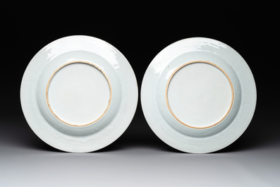 A fine pair of Chinese grisaille 'Crucifixion' plates, Qianlong, ca. 1740-1760