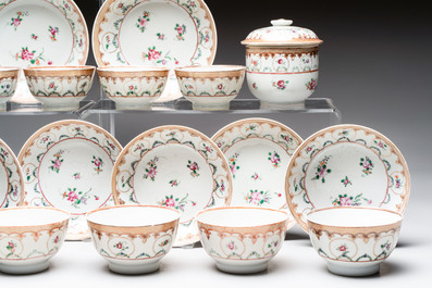 A Chinese famille rose 22-piece tea service with floral design, Qianlong