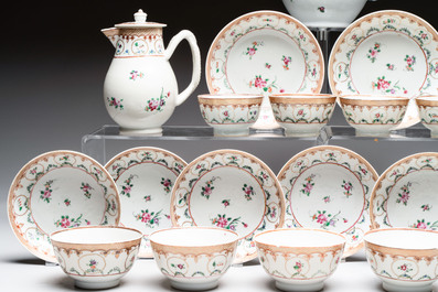 A Chinese famille rose 22-piece tea service with floral design, Qianlong