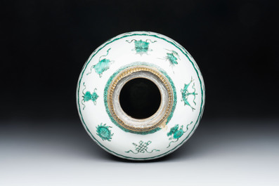 A Chinese green-enamelled 'dragon' jar mounted as a lamp, 18/19th C.