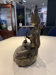 A large Nepalese bronze sculpture of Usnisavijaya, 20th C.