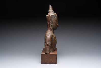 Three bronze sculptures of deities, South Asia/Southeast Asia, 19/20th C.