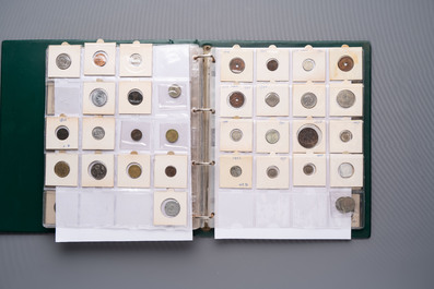 A large collection of 614 international coins, incl. coins from Germany, Norway, USA, UK, etc.