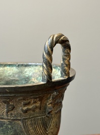 A Chinese archaistic Western Zhou-style bronze ritual food vessel, 'yan', Ming