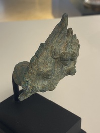 Three bronze Khmer palanquin hooks, a bell and a dagger, Angkor Wat periode, Thailand, 12th C.