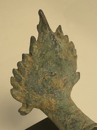 Three bronze Khmer palanquin hooks, a bell and a dagger, Angkor Wat periode, Thailand, 12th C.