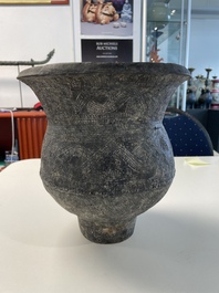 A massive Ban Chiang culture pottery vessel and two grey pottery jars, Thailand 7/4th C. B.C.
