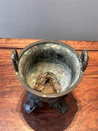 A Chinese archaistic Western Zhou-style bronze ritual food vessel, 'yan', Ming