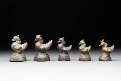 Ten Burmese bronze bird-form opium weights, 18/19th C.
