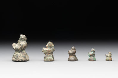 Ten Burmese bronze bird-form opium weights, 18/19th C.