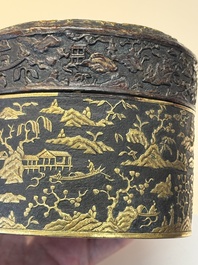 An imperial Vietnamese gold and silver-inlaid cylindrical tea box and cover, Hợp kim gồm ba lượng ch&iacute;n ph&acirc;n v&agrave;ng bảy ph&acirc;n đồng  mark, 18/19th C.