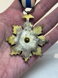 A Chinese 'Order of Extreme Bravery' medal (Order of the Golden Lion), inscribed Chi Dan 赤膽, Republic