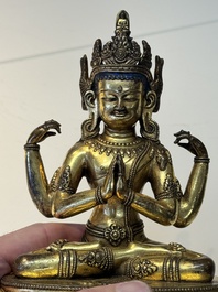 A fine Sino-Tibetan gilt-bronze Buddha, 17/18th C.