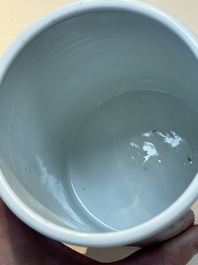 A Chinese famille verte 'Xi Xiang Ji' brush pot, Xue Gu Zhai 學古齋 mark, 19th C.