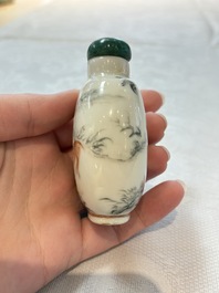 A diverse group of 12 Chinese snuff bottles and three covered seal paste boxes, Qianlong and Daoguang marks, 19th C.