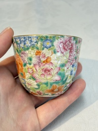 A pair of Chinese famille rose 'millefleurs' cups with a presentation box, Jiaqing mark, Republic