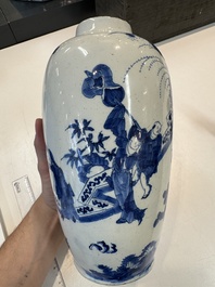 Two blue and white Dutch Delft chinoiserie vases, 17/18th C.
