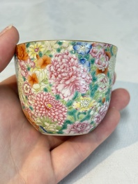 A pair of Chinese famille rose 'millefleurs' cups with a presentation box, Jiaqing mark, Republic