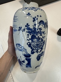 Two blue and white Dutch Delft chinoiserie vases, 17/18th C.