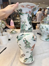 A pair of Chinese famille verte 'yenyen' 'Zhong Kui 鐘馗' vases, 19th C.