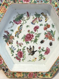 A Chinese Canton famille rose hexagonal jardini&egrave;re and stand, 19th C.