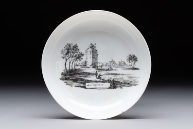 A Chinese grisaille 'Leiderdorp, Arkel and Leerdam' cup and saucer, Qianlong