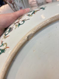 A massive Chinese famille verte dish with narrative design, 19th C.