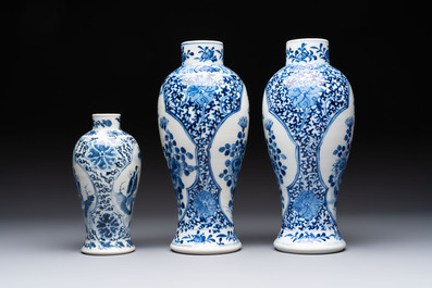 18 Chinese blue and white wares, Kangxi and later