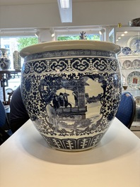 A Chinese blue and white fish bowl with narrative design, 19th C.