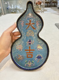 A fine Chinese Canton enamel double-gourd-shaped 'Da Ji 大吉' tray, Jiaqing