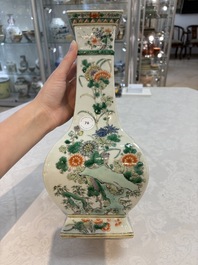A Chinese famille verte 'zun' vase with floral design, 19th C.