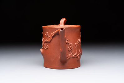 A Chinese Yixing stoneware 'double' teapot, 18th C.