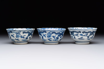 Ten Chinese blue and white cups and nine saucers, Kangxi mark, 19th C.