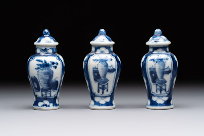 18 Chinese blue and white wares, Kangxi and later