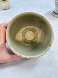An Annamese or Vietnamese blue and white altar vase, a 'melon' jar and a bowl, 14/15th C.